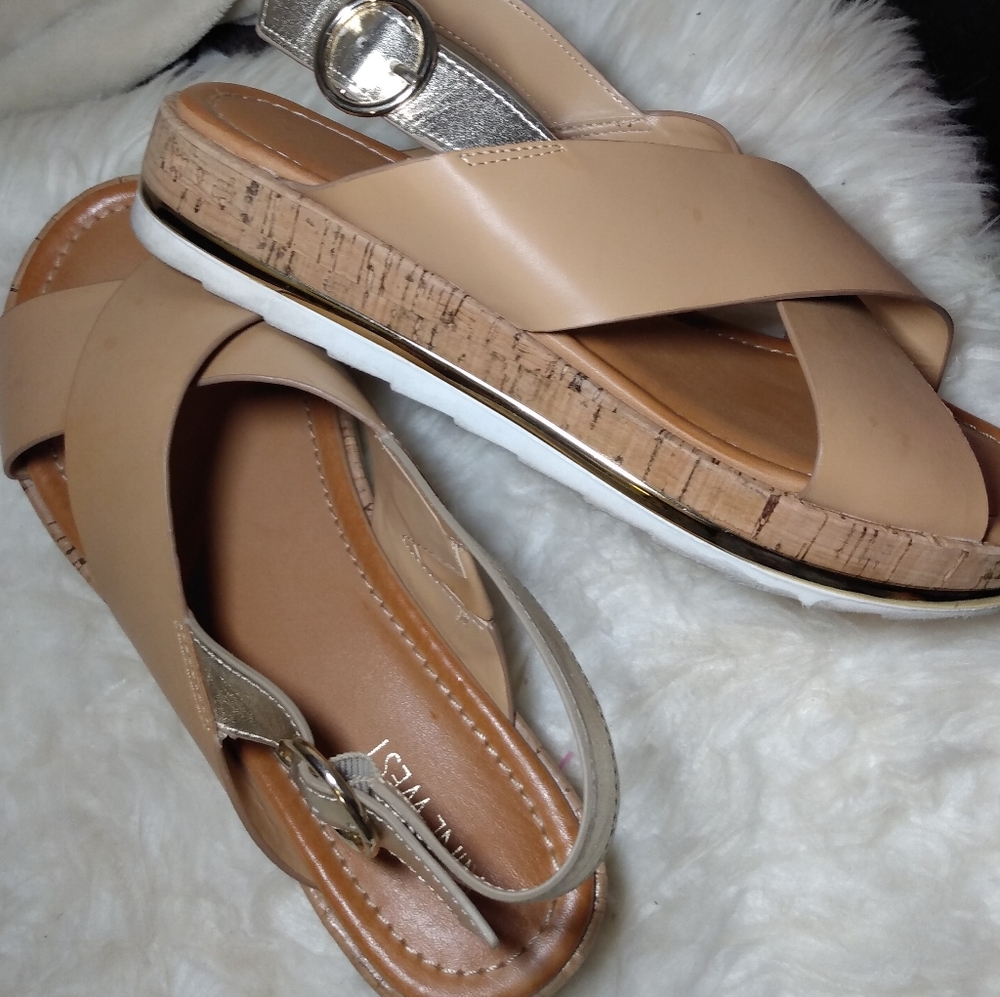 Sandals flats